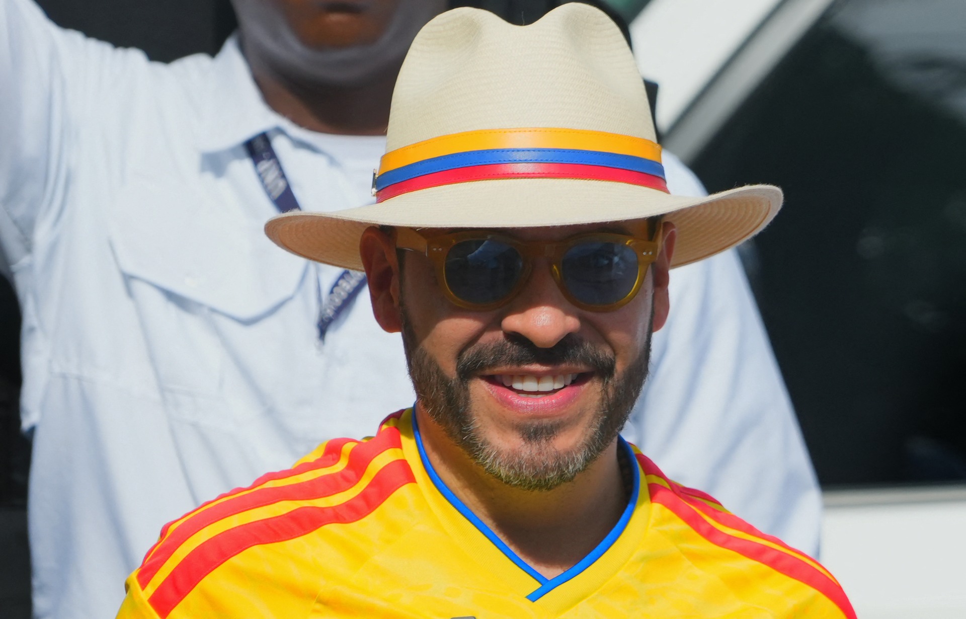 Qué significa para los venezolanos el triunfo de Abelardo de la Espriella en Colombia